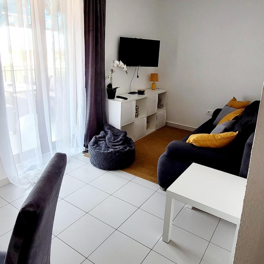 Apartman Rocky Petrovija Экстерьер фото